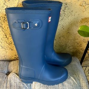 Hunter Rain Boots Kids size 1B/2G